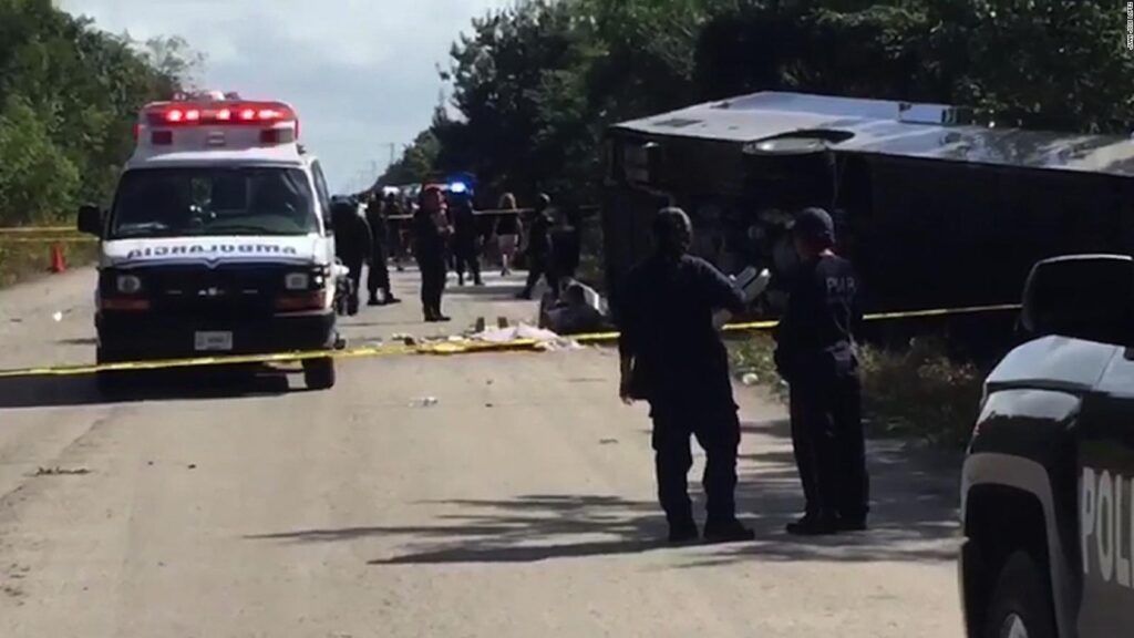 11 muertos y 20 heridos en México tras accidente de bus
