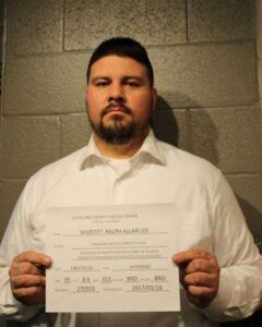 Atrapan senador de Oklahoma  con menor en un hotel