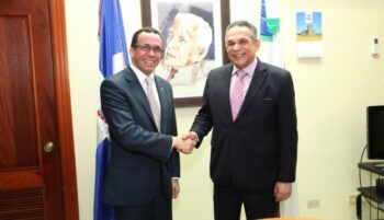 MAP apoya iniciativa de Educación para selección de directores regionales y de distritos