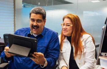 Maduro debuta en Facebook Live …y le dicen hasta del mal que va morir
