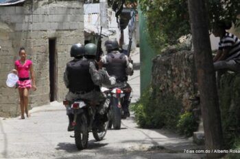 Más de mil detenidos durante operativo policial realizado ayer en todo el país.