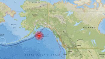 Terremoto de 8.2 sacude la costa sur de Alaska