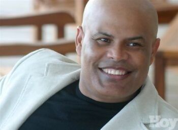 Rubby Pérez: Hay políticos que por buscar favores internacionales están vendiendo la patria de Duarte.