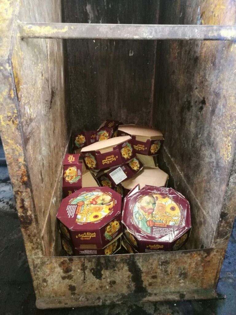 Ministerio de Salud decomisa queso vencidos a PriceSmart Dominicana