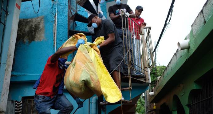 La madre de los tres niños hallados muertos también es hallada muerta