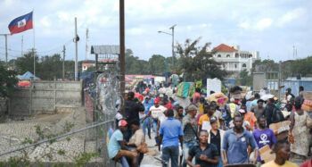 Deportan a más de 2,000 a Haití en los últimos días.