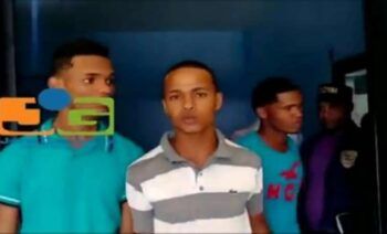 Apresan cinco hombres acusados de violar a menores y una joven mayor de edad.