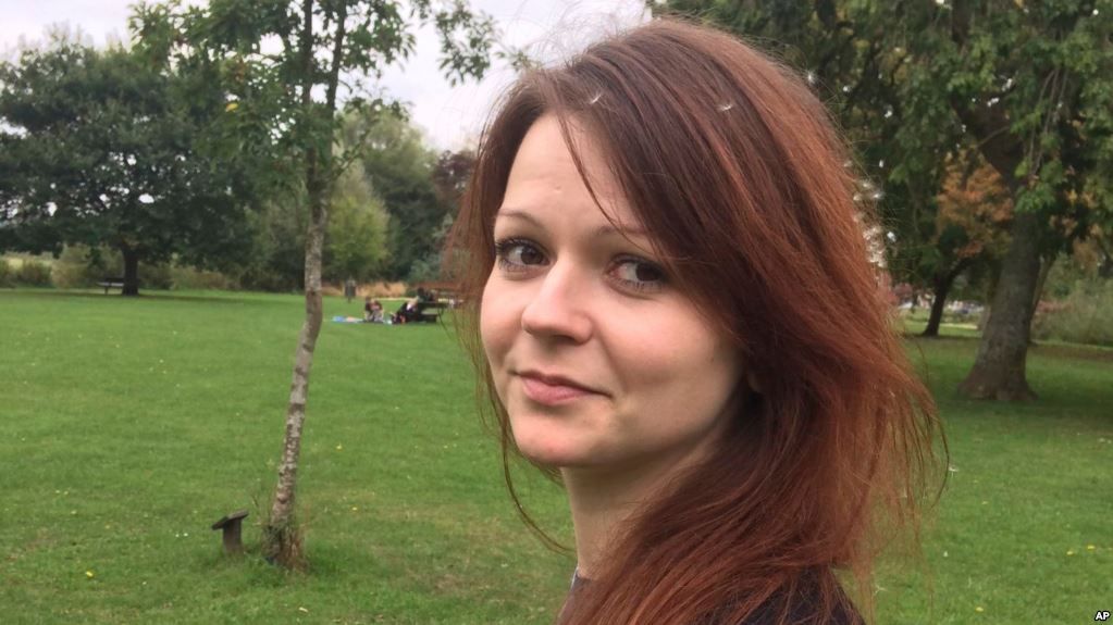 Hija de espía envenenado en Gran Bretaña rechaza ayuda rusa