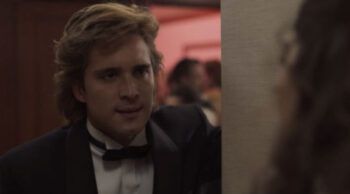 Luis Miguel: alcohólico y casi mata a una fan en el 5to capítulo de la serie.