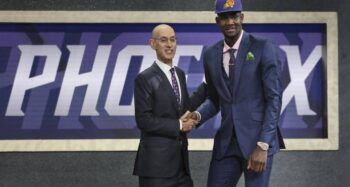 Deandre Ayton la primera selección del sorteo NBA 2018
