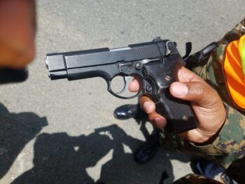 Importadores y vendedores de armas de fuego advierten irán con decisión de autoridades