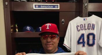 Le dan reconocimiento a Bartolo Colón