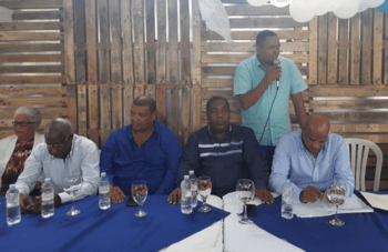 Tony Peña Guaba; el PRD es indestructible y resurgirá, juramenta decenas de jóvenes.