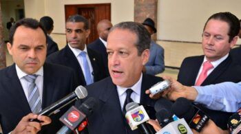 Reinaldo Pared Pérez, renunció a sus aspiraciones presidenciales PLD