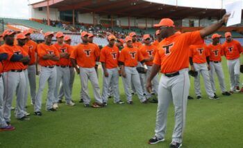 Los Toros del Este hacen llamado a inicios de entrenamientos