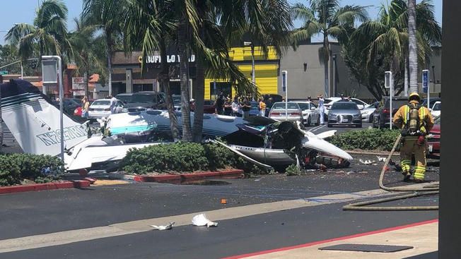 Cinco muertos tras caer avioneta en California