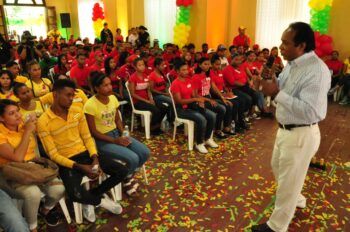 Zorrilla Ozuna dice jóvenes y mujer decidirán elecciones del 2020