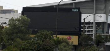 Alcaldía apaga pantalla transmitió video pornográfico en la 27 de Febrero