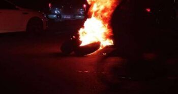 Incendian neumáticos en el Cibao antes del paro programado para hoy lunes.