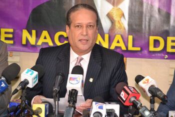 Reinaldo Pared Pérez asegura presidente Medina no modificará Constitución para repostularse