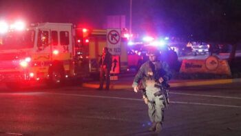 Un muertos y cuatro heridos de gravedad tras tiroteo en iglesia de California
