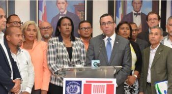 Navarro acuerda con ADP fortalecer canales de diálogo y concertación