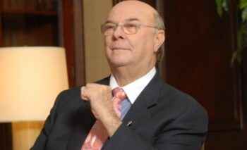 Hipólito: si RD es conducida por políticos éticos, será una nación justa y ordenada