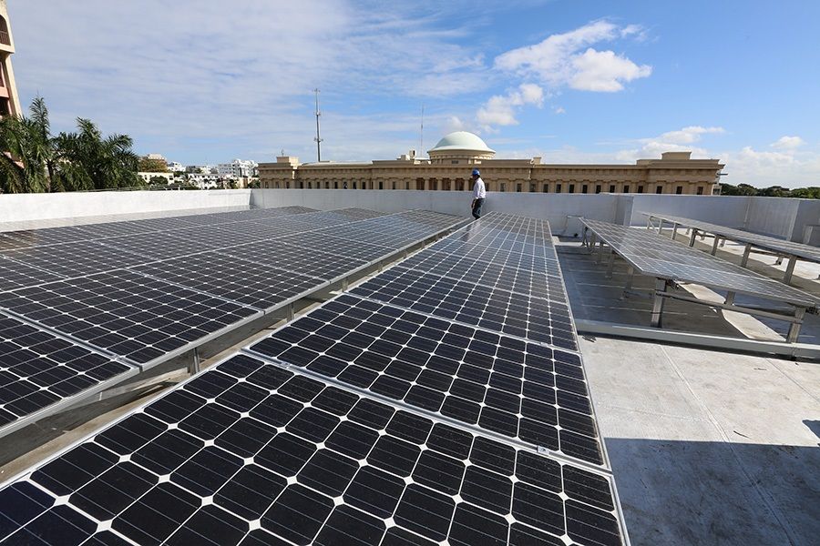 El Popular, primera institución del país en generación de energía solar