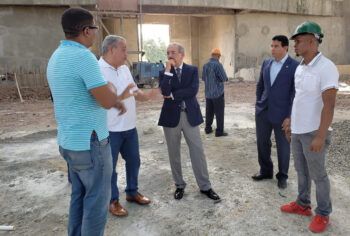 Danilo Medina realiza Visita Sorpresa a construcción Santuario Santo Cristo de los Milagros, en Bayaguana