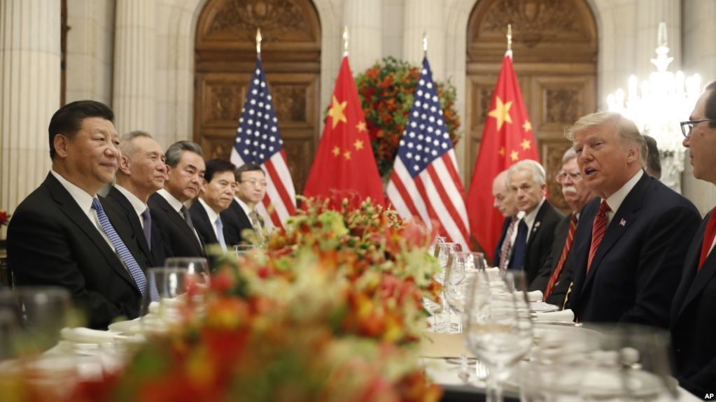 EE.UU. y China alcanzan tregua en guerra comercial tras cena entre Trump y Xi