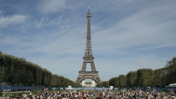 Francia: Por disturbios, teatros, museos y Torre Eiffel cerrarán este fin de semana