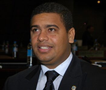 Diputado Tulio Jiménez expresa preocupación por posible explosión en Haina