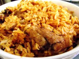 Moro de habichuelas con sardinas casi provoca tragedia en Baní