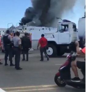 Un herido tras incendio en empresa Brugal