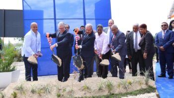 Medina deja iniciado trabajos construcción del proyecto habitacional Ciudad Esperanza en Barahona