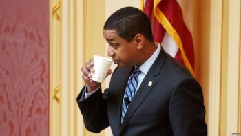 Vicegobernador de Virginia niega segunda acusación de agresión sexual