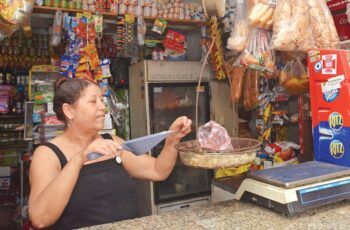 Carmen Ramos La colmadera exitosa de Los Ángeles