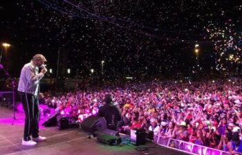 Dominicano Juan Luis Guerra rompe récord en concierto