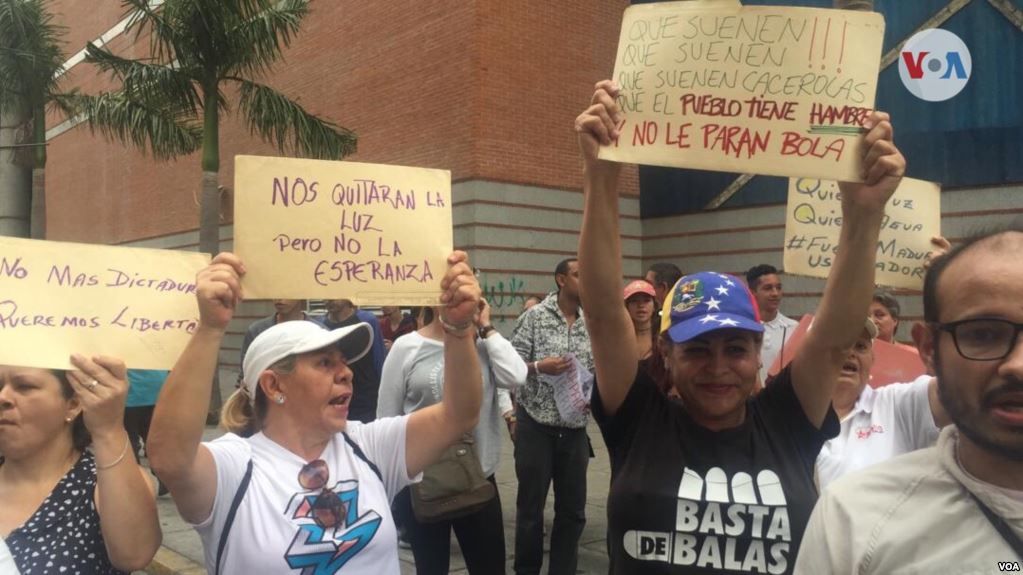 Sábado de protestas contra de los apagones en Venezuela