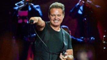 Luis Miguel se quilla con sonidista y le da un golpe
