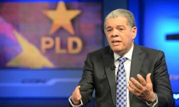 VIDEO: Carlos Amarante Baret retira sus aspiraciones presidenciales del PLD
