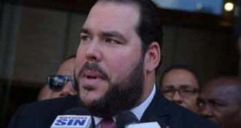 Casanova dice quieren quitarle presidencia del PRD a Vargas para romper alianza con PLD