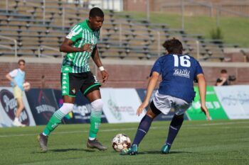 El Betis se despide de Estados Unidos y de la temporada ganando