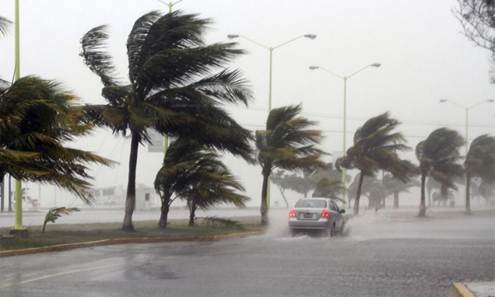 Este fin de semana podría desarrollarse una depresión o tormenta