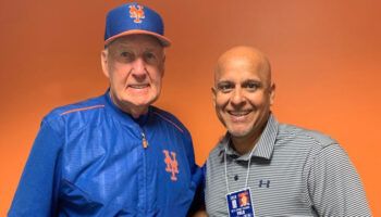 Phil Regan designado coach de pitcheo de los Mets
