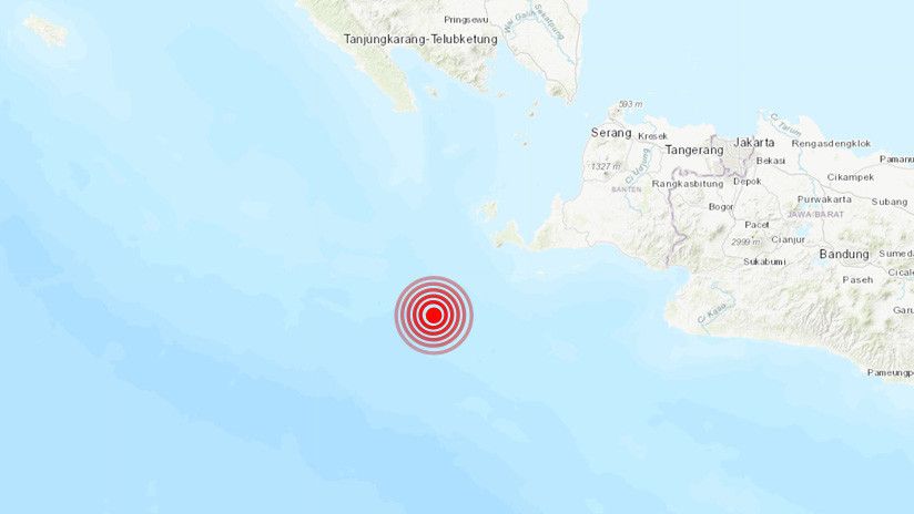 Fuerte terremoto de  7,4 en Indonesia