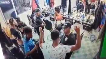 VIDEO: DNCD suspende agentes habrían colocado droga en peluquería