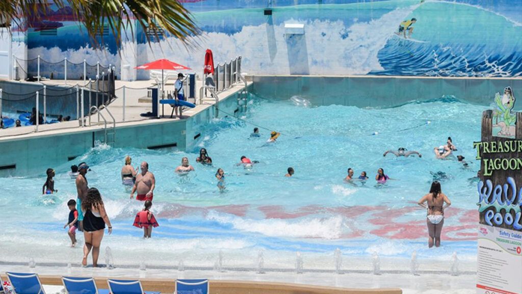 Muere niño de 5 años ahogado en un parque acuatico de Florida