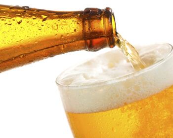 Cerveza gratis para quien se vacune de COVID-19 en EEUU