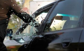 Roba un carro y luego lo devuelve, tras reportarse por televisión que pertenecía a un orfanato para niños discapacitados